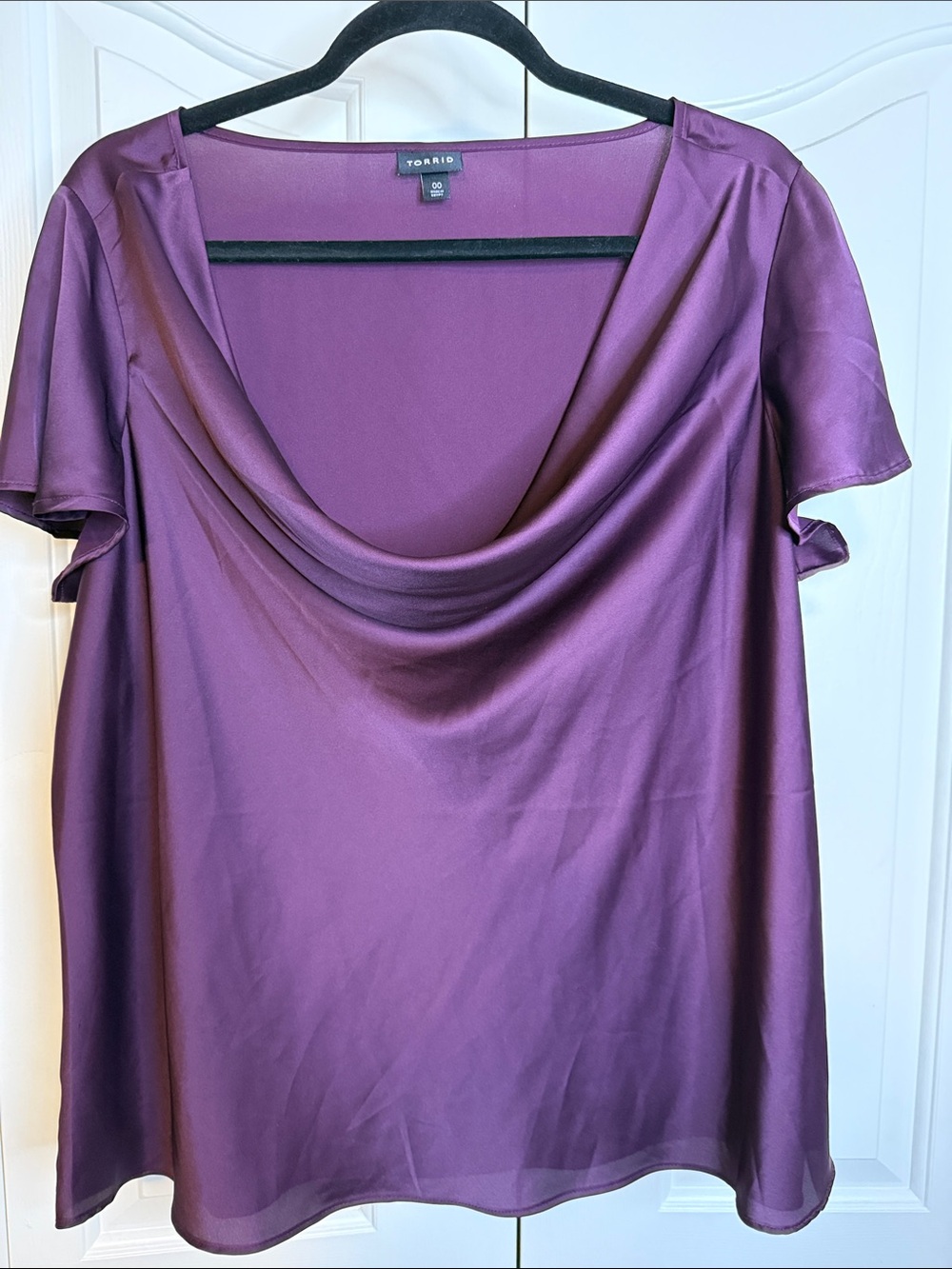 Torrid pullover blouse